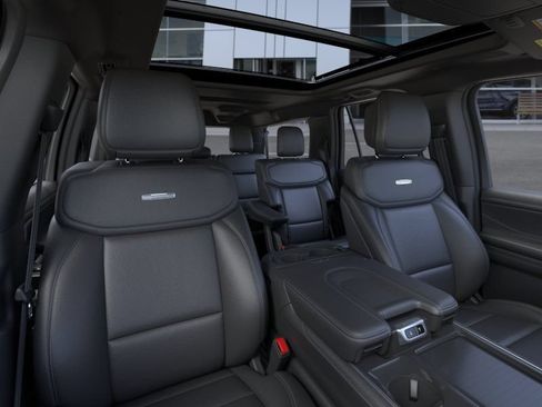 New 2026 Ford Expedition Max Platinum w/ Stealth Performance Package AWD/4WD image 11