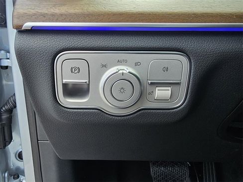 New 2025 Mercedes-Benz GLE 350 4MATIC image 14