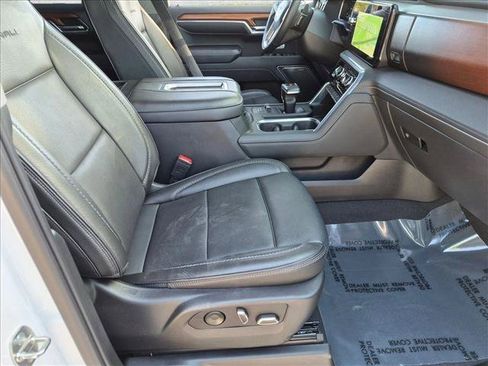 Used 2022 GMC Sierra 1500 Denali RWD image 20