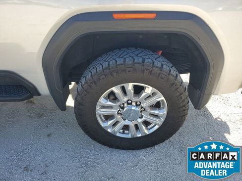 Used 2020 GMC Sierra 2500 Denali w/ Denali Ultimate Package image 21