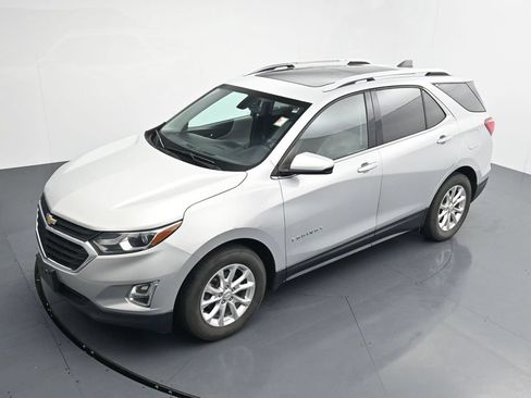 Used 2018 Chevrolet Equinox LT w/ Sun & Infotainment Package FWD image 26