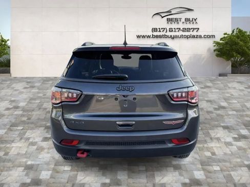 Used 2018 Jeep Compass Trailhawk w/ Navigation Group AWD/4WD image 5
