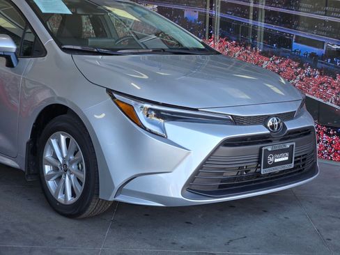Certified 2026 Toyota Corolla LE w/ LE Premium Package image 2