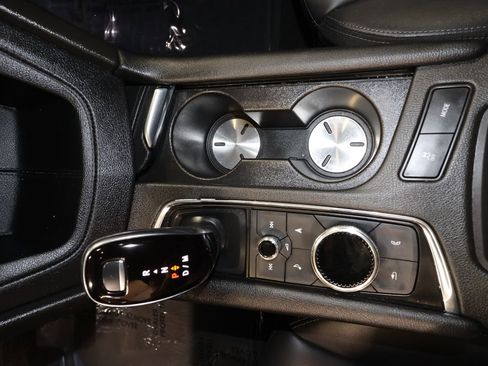 Used 2022 Cadillac XT5 Premium Luxury image 14