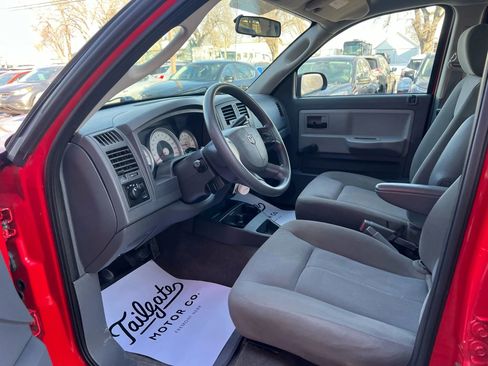 Used 2006 Dodge Dakota ST image 10