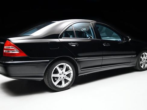 Used 2003 Mercedes-Benz C 230 Sedan image 23