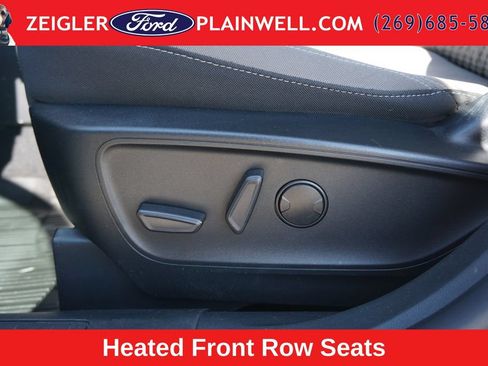 Used 2021 Ford Escape SE w/ Cold Weather Package AWD/4WD image 17