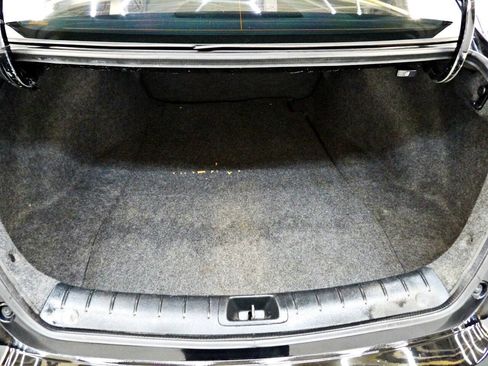 Used 2016 Honda Accord EX image 11