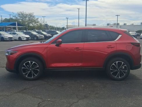 Used 2023 MAZDA CX-5 AWD 2.5 S w/ Premium Package image 2