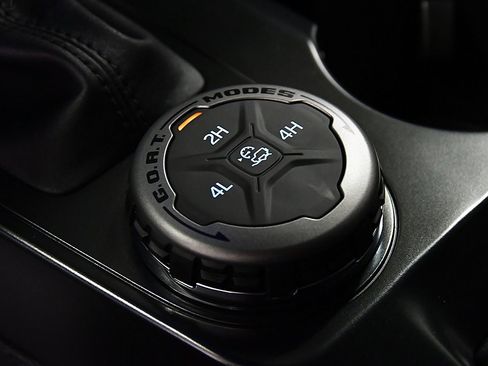 New 2025 Ford Bronco Big Bend image 22