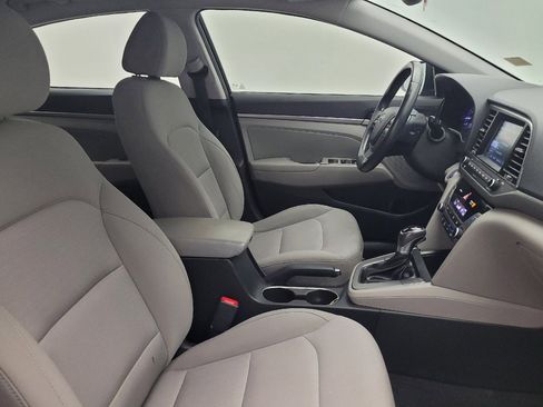 Used 2018 Hyundai Elantra Value Edition FWD image 21