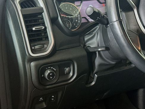 Used 2023 RAM 1500 Big Horn AWD/4WD image 16