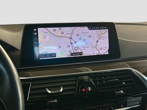 Used 2019 BMW 530i xDrive w/ Premium Package AWD/4WD image 13