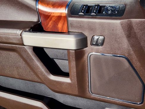 Used 2019 Ford F150 King Ranch w/ Equipment Group 601A Luxury image 6