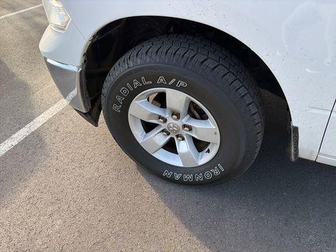 Used 2024 RAM 1500 Classic SLT image 25