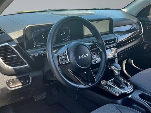 Used 2026 Kia Seltos S AWD/4WD image 17
