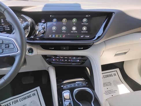 Used 2023 Buick Envision Avenir AWD/4WD image 8