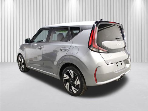 Used 2023 Kia Soul GT-Line image 5