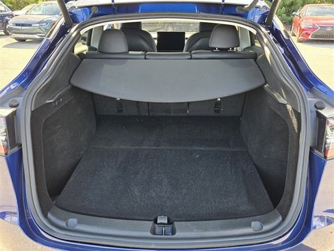 Used 2024 Tesla Model Y Long Range image 13