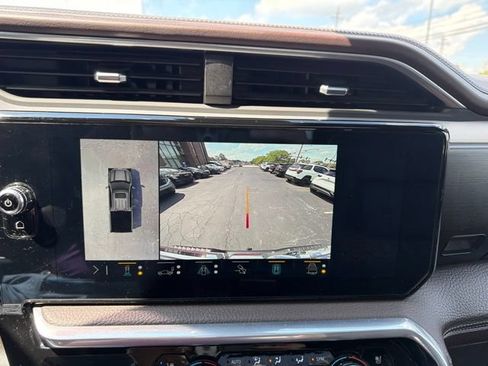 Certified 2023 GMC Sierra 1500 Denali w/ Technology Package AWD/4WD image 20
