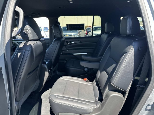 Certified 2025 Chevrolet Traverse LT FWD image 20