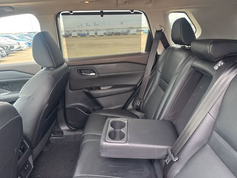 Certified 2023 Nissan Rogue SL w/ SL Premium Package image 41