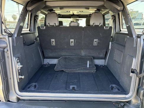 Certified 2025 Ford Bronco Badlands AWD/4WD image 8