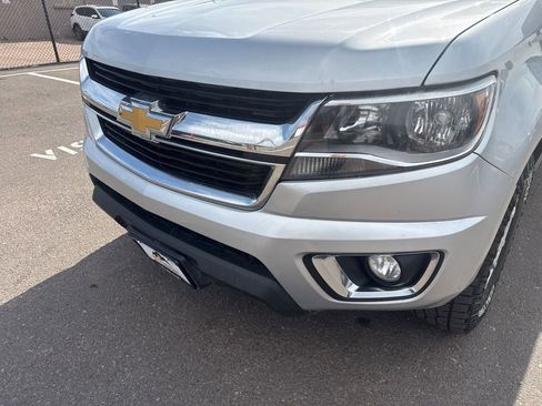 Used 2018 Chevrolet Colorado LT w/ LT Convenience Package AWD/4WD image 9