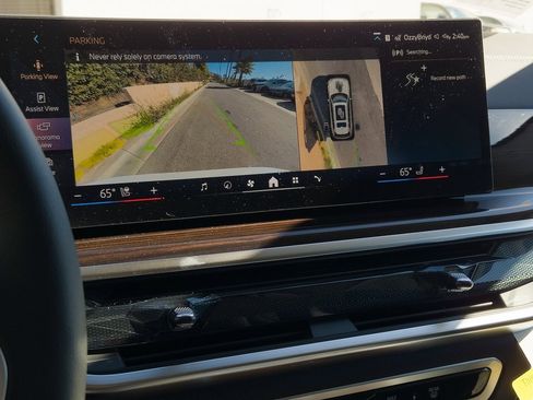 New 2026 BMW X7 xDrive40i w/ Premium Package image 14