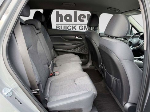 Used 2023 Hyundai Santa Fe SEL image 13