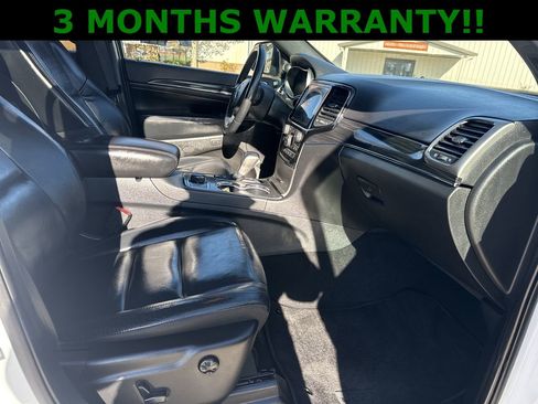 Used 2019 Jeep Grand Cherokee Limited image 32
