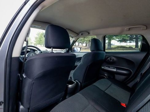 Used 2016 Nissan Juke S image 17