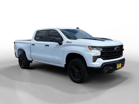 Used 2023 Chevrolet Silverado 1500 LT Trail Boss AWD/4WD image 7