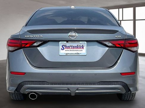 Used 2023 Nissan Sentra SR FWD image 5