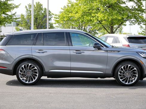 Used 2022 Lincoln Aviator Reserve w/ Equipment Group 201A AWD/4WD image 27