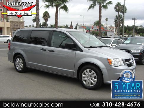 Used 2019 Dodge Grand Caravan SE image 1