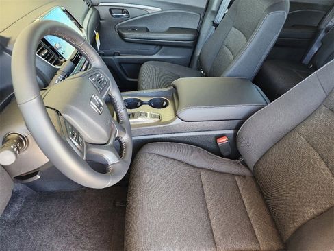 New 2026 Honda Ridgeline Sport image 12