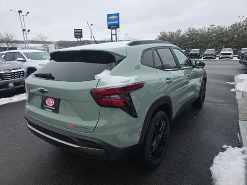 New 2026 Chevrolet Trax ACTIV image 4