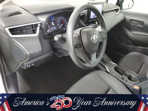 Used 2023 Toyota Corolla LE FWD image 20
