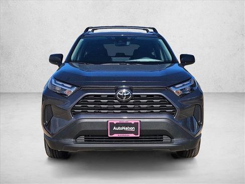 Used 2025 Toyota RAV4 LE AWD/4WD image 6