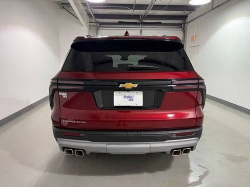 Certified 2026 Chevrolet Traverse LT FWD image 6