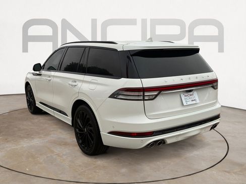 Used 2024 Lincoln Aviator Reserve w/ Equipment Group 201A AWD/4WD image 8