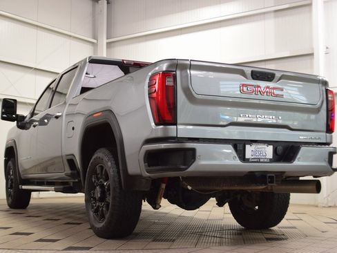 Used 2024 GMC Sierra 2500 Denali w/ Denali Reserve Package image 5