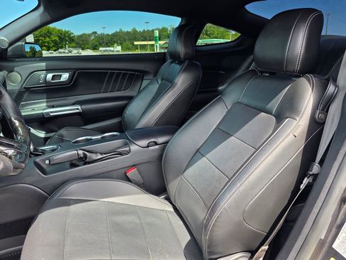 Used 2018 Ford Mustang GT Premium w/ Safe & Smart Package RWD image 9