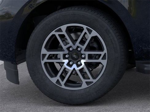 New 2025 Ford Expedition Active image 19