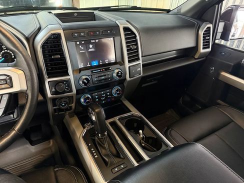 Used 2019 Ford F150 Lariat w/ Equipment Group 502A Luxury AWD/4WD image 23