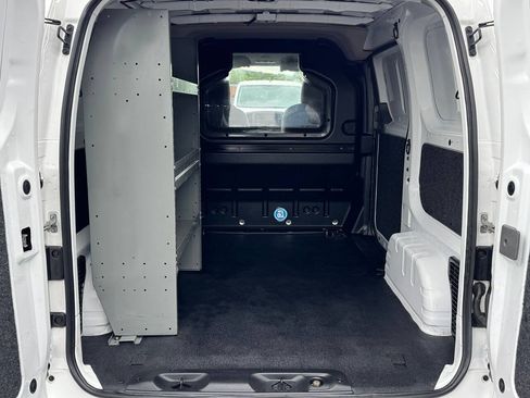 Used 2021 Nissan NV200 SV FWD image 10