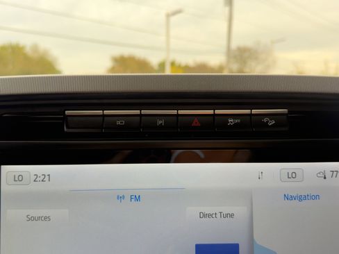 Used 2022 Ford F150 Platinum w/ Equipment Group 701A High image 37