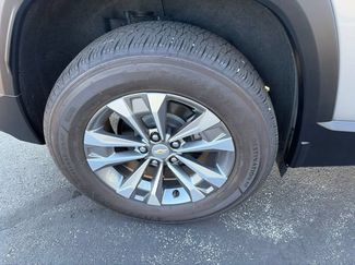 Used 2026 Chevrolet Equinox LT w/ LPO, Floor Liner Package FWD video 2