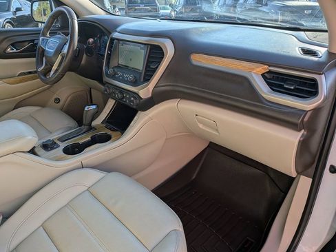 Used 2017 GMC Acadia Denali w/ Technology Package image 30